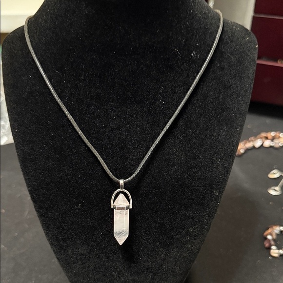 None Jewelry - Silver and Black Crystal Point Necklace